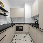 Namyslowska Superior By Bookinghost Lägenhet Warszawa
