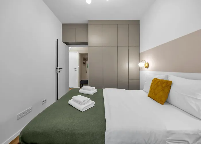 Namyslowska Superior By Bookinghost Warschau