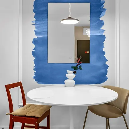 Namyslowska Superior By Bookinghost *