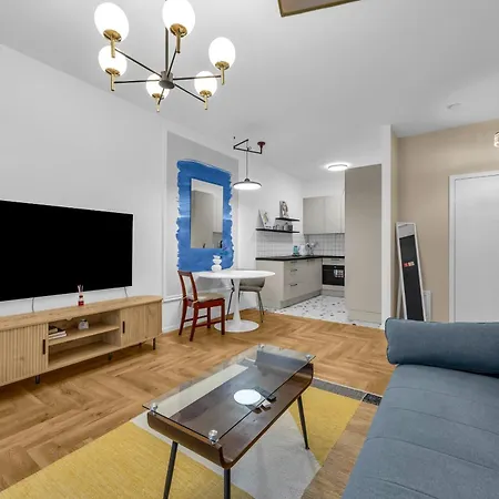 Namyslowska Superior By Bookinghost * Varšava